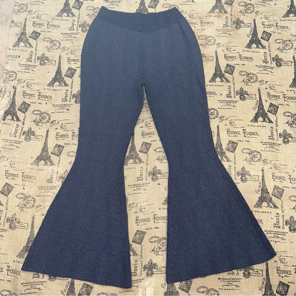 Anthropologie Pilcro Indigo Blue Sweater Ribbed Flare Sweatpants Size L - Picture 2 of 16